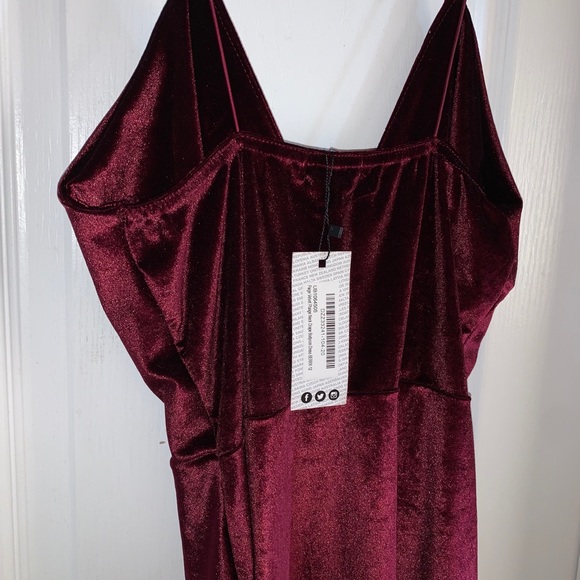 Velvet plunge Neck Drape Bodycon Dress - Picture 3 of 5